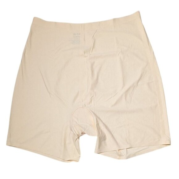 Truekind Seamless Short Stretch Mid Waist Womens Plus Size 16-24 Boy Shorts - Picture 1 of 10